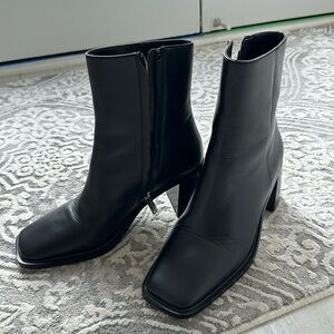 TONY BIANCO ankle booties